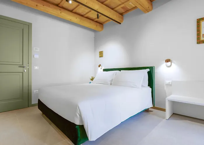 La Donnella - Residenza Di Campagna Affittacamere 3*