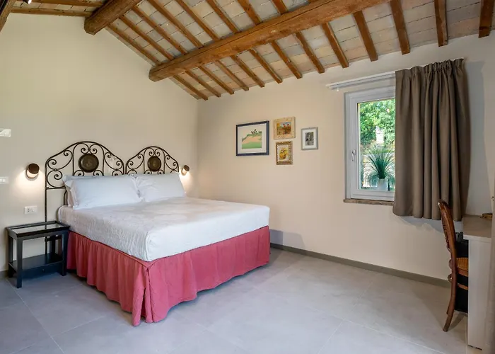 La Donnella - Residenza Di Campagna Affittacamere Senigallia