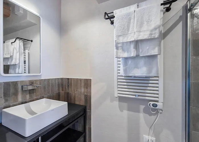 La Donnella - Residenza Di Campagna 3*