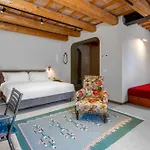 La Donnella - Residenza Di Campagna بيت ضيافة