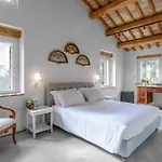 La Donnella - Residenza Di Campagna بيت ضيافة سينِغاليا