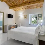 La Donnella - Residenza Di Campagna 3* سينِغاليا
