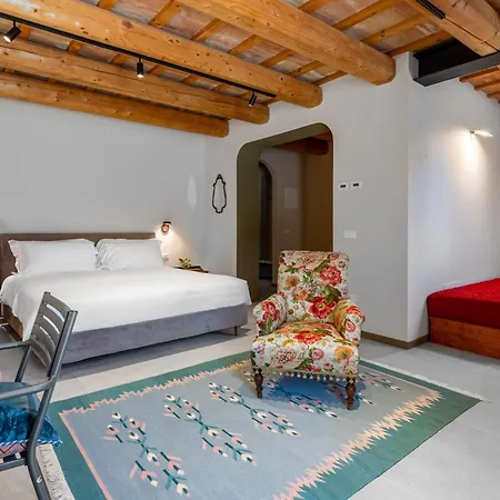 La Donnella - Residenza Di Campagna Affittacamere