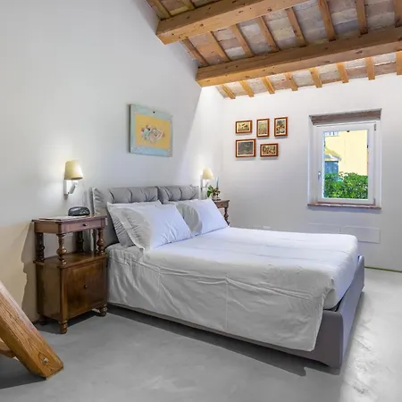 招待所 La Donnella - Residenza Di Campagna 3*