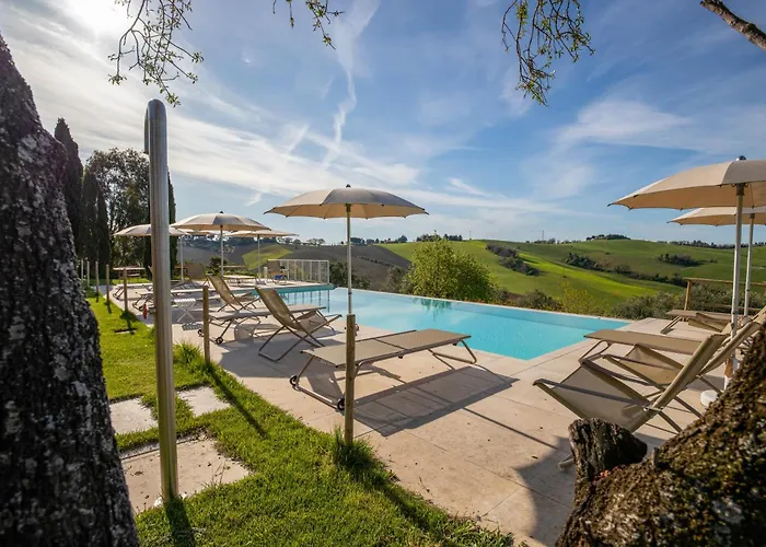 Guest house La Donnella - Residenza Di Campagna 3*